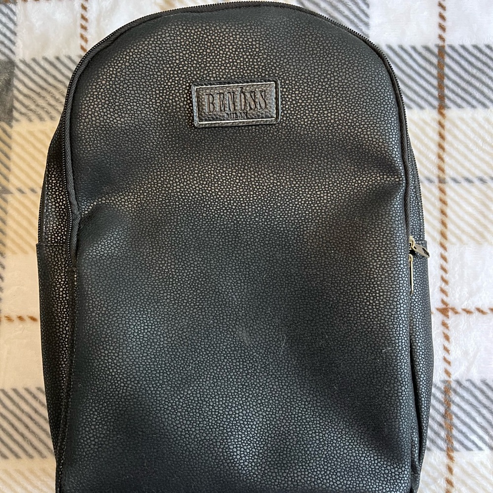 Bally Black Leather Backpack with Sleek Design
